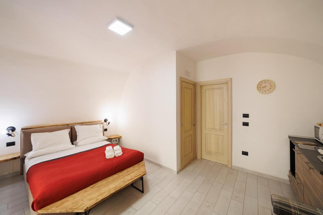 Legno By Houseinnaples Apartment